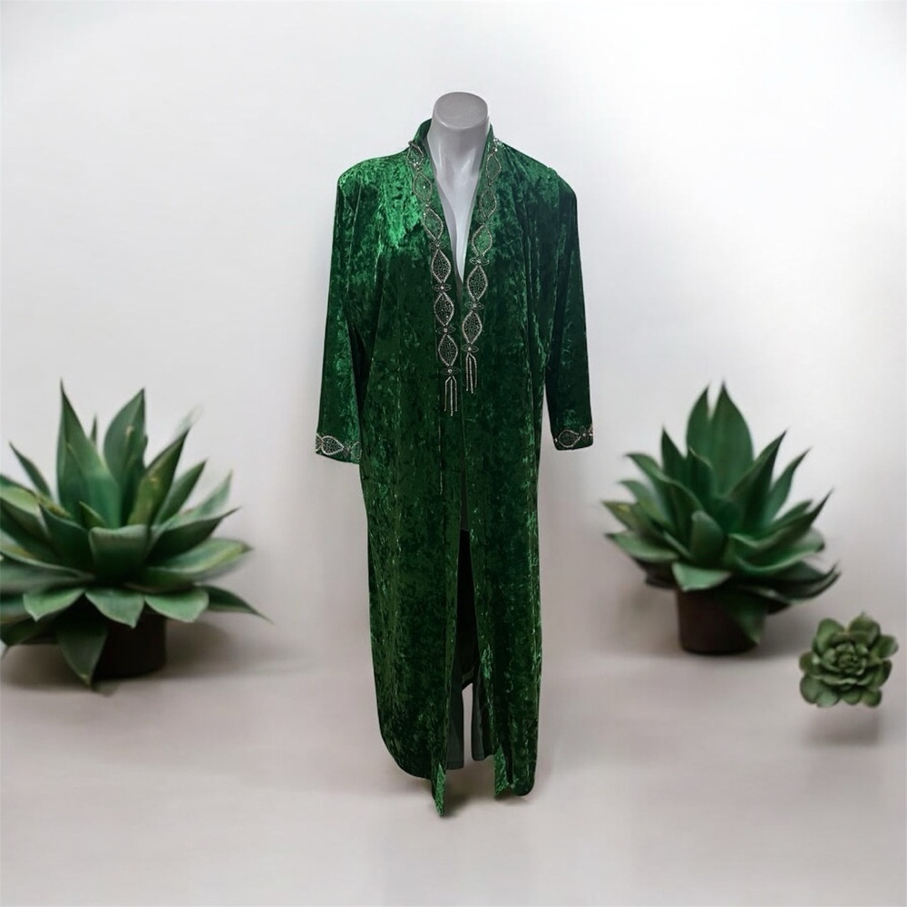 Elegant Green Velvet caftan robe